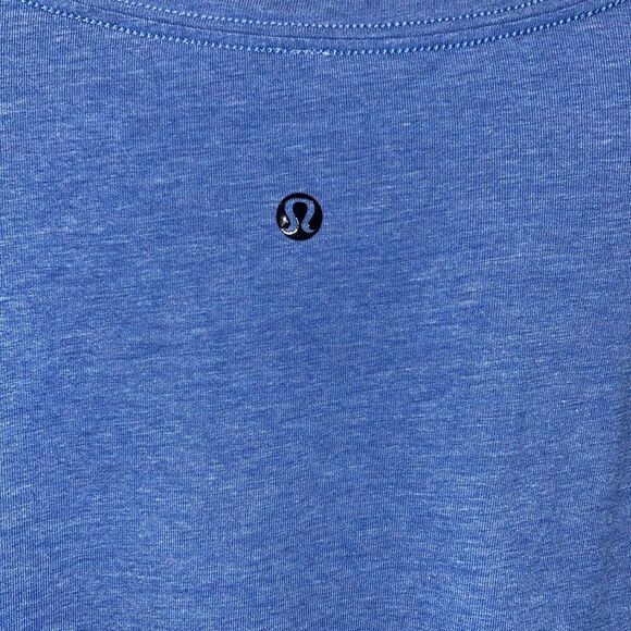Lululemon Men’s T-Shirt V-Neck Blue Athletic Gym Workout Stretch Sz L - Picture 4 of 5